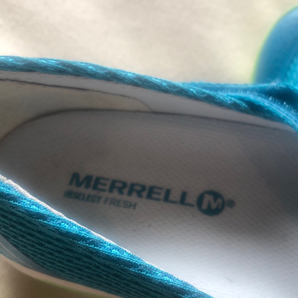 Merrell Women's Teal and Lime athleisure shoes - Picture 2 of 11